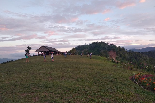 Puncak Tetana di Desa Kumelembuai, Tomohon. (Foto: Instagram (@kemepar))
