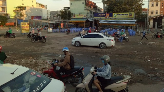 Suasana lalu lintas di Ho Chi Minh, Vietnam. (Foto: Michael Agustinus/kumparan)