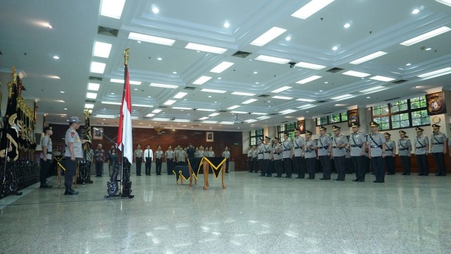 Upacara sertijab korp raport Pati Polri dan penghargaan kepada anggota yang berprestasi di Mabes Polri, Jakarta, Jumat (7/9). (Foto: Jamal Ramadhan/kumparan)