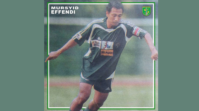 Pemain Timnas Indonesia di Piala Tiger 1998 dan Persebaya, Mursyid Effendi. (Foto: Instagram @persebayaacademyfootball)