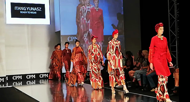 Fashion Show Itang Yunasz (Foto: Istimewa)
