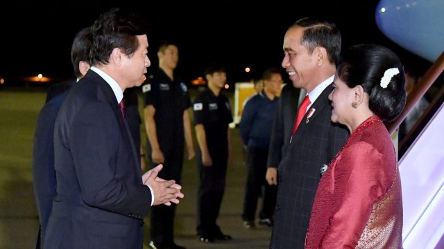 Jokowi dan Iriana Tiba di Seoul, Korea Selatan (Foto: Dok. Biro Pers Setpres)