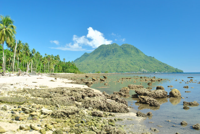 Pantai Tobololo, Maluku Utara Foto: Flickr / farih setta aji