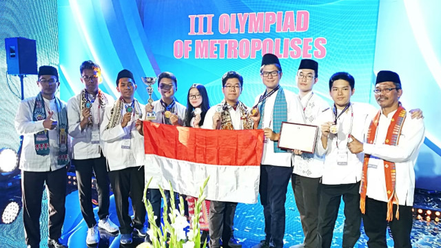 Tim Pelajar DKI Jakarta raih Silver Trophy, 3 medali perak dan 4 medali perunggu pada Olimpiade Metropolis Ketiga di Moskow, 2-7 September 2018 (Foto: Dok. KBRI Moscow)