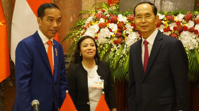 Presiden RI Jokowi dan Presiden Vietnam Tran Dai Quang Joint Press Statement, Hanoi, Vietnam, Selasa (11/9) (Foto: Yudhistira Amran Saleh/kumparan)