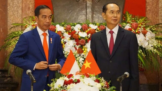 Presiden RI Jokowi dan Presiden Vietnam Tran Dai Quang Joint Press Statement, Hanoi, Vietnam, Selasa (11/9) (Foto: Yudhistira Amran Saleh/kumparan)