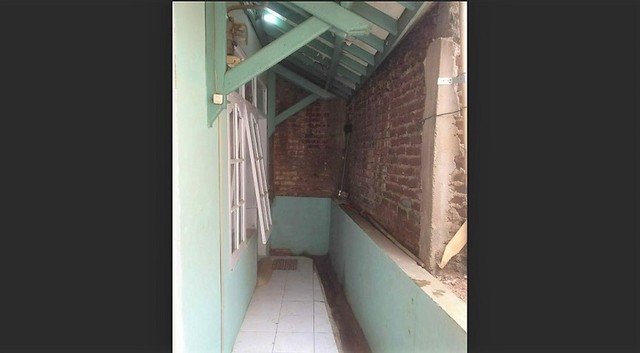Foto: Rumah Eko Dikepung Tembok Tetangga hingga Tak Ada Akses Jalan (1)