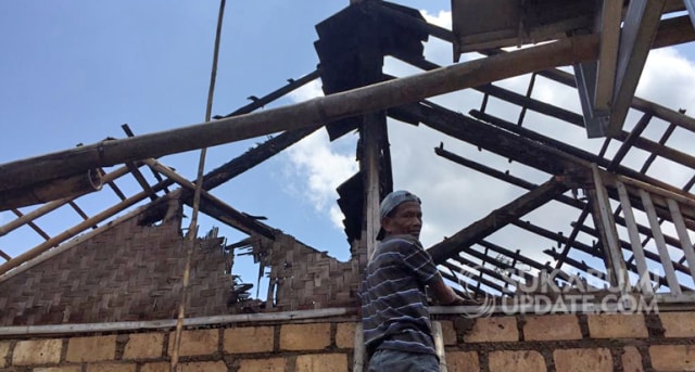 Rumah Janda Paruh Baya di Cibadak Sukabumi Terbakar
