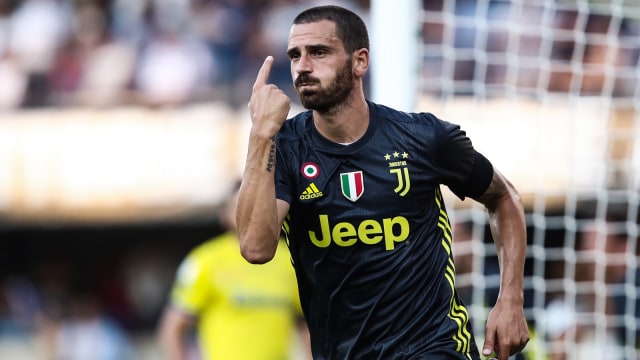 Leonardo Bonucci merayakan gol Juventus ke gawang Chievo Verona. (Foto: Isabella Bonotto/AFP)