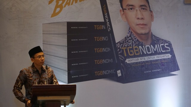 Peluncuran buku 'TGBnomics' dan lelang untuk gempa Lombok. (Foto: Fanny Kusumawardhani/kumparan)