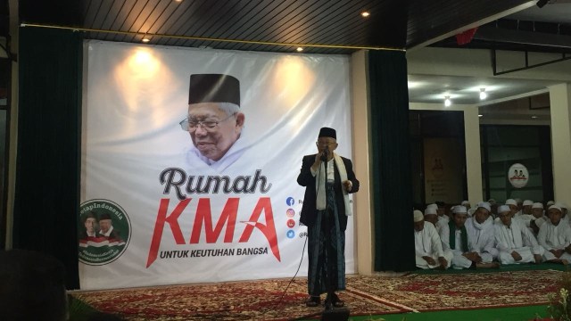 Ma'ruf Amin pidato politik di rumah KMA. (Foto: Fachrul/kumparan)