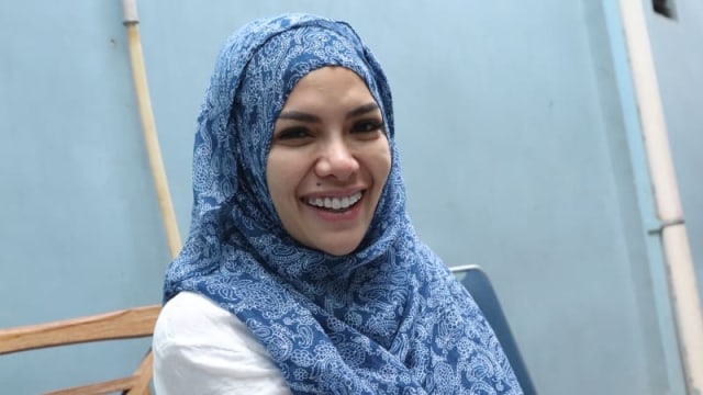 Nikita Mirzani: Hijab Ok, Hijab Syar'i Belum (1)