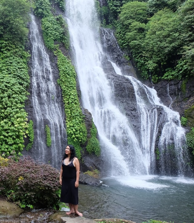 Trekking Bersama Anak ke Air Terjun Banyumala di Bali Trekking Bersama Anak ke Air Terjun Banyumala di Bali