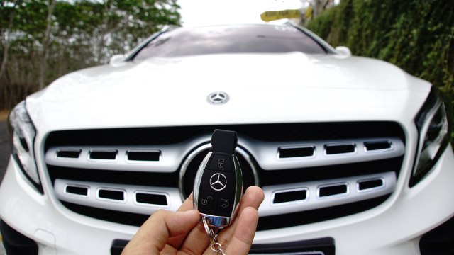 Kunci Mercedes Benz GLA 200 AMG Line (Foto: Aditya Pratama Niagara/kumparanOTO)