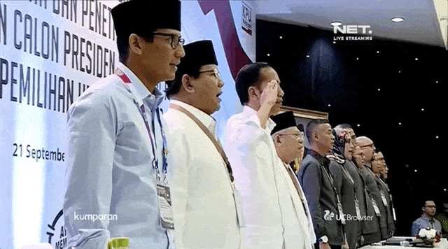Jokowi Hormat. (Foto: Dok. NET)