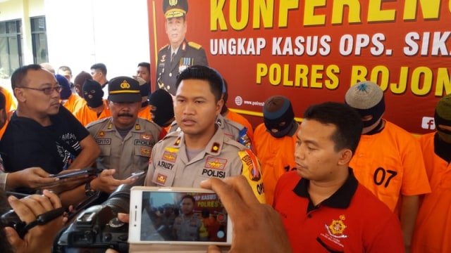 Polres Bojonegoro Rilis Hasil Ungkap Kasus Operasi Sikat Semeru 2018