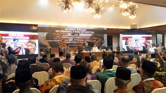 Prabowo Subianto dalam acara Ngobrol Bersama 300 Jenderal dan Para Intelektual. (Foto: Darin Atiandina/kumparan)