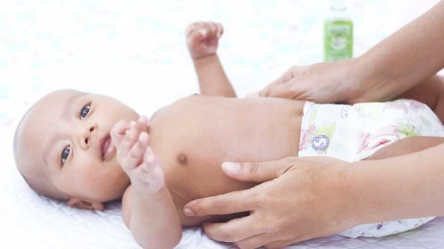 Bisakah Bayi Alergi Minyak Telon?