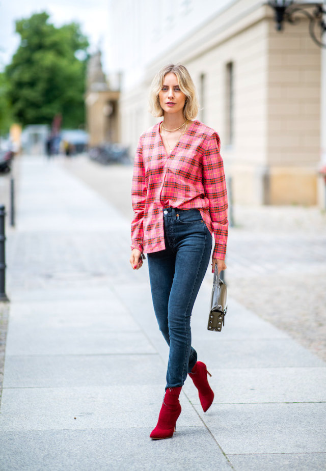 7 Panduan Keren Pakai Kemeja Flannel Ala Street Style untuk Gaya Sehari-Hari (77794)
