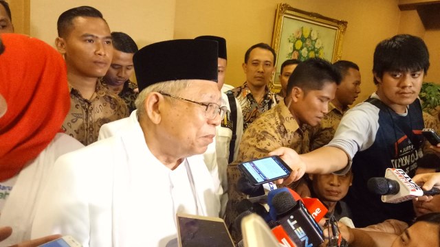 KH Ma'ruf Amin di Deklarasi Arus Bawah Muslimah di Balai Kartini, Minggu (23/9). (Foto: Maulana Ramadhan/kumparan)