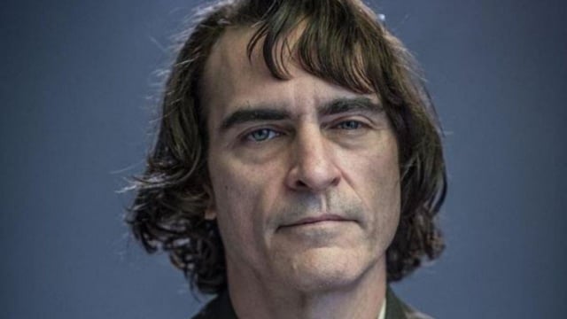 Info Film : Joaquin Phoenix terror Stasiun Kereta dalam film Joker