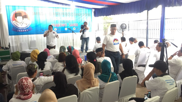 Deklarasi Jaringan Relawan Prabowo-Sandi di Kebayoran Baru. (Foto: Mirsan/kumparan)