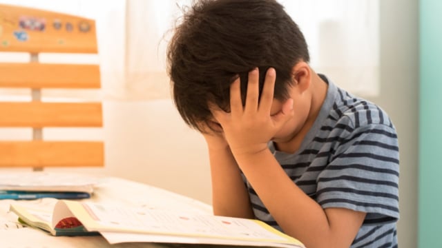 Ilustrasi anak takut hadapi ujian (Foto: Shutterstock)