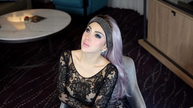 Komplilasi Gaya Rambut Syahrini (Foto: Instagram @princessyahrini)