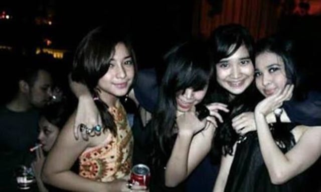 Selain Atta Halilintar, Ini 3 Artis yang 'Kalem' Tapi Pernah Dugem (4)