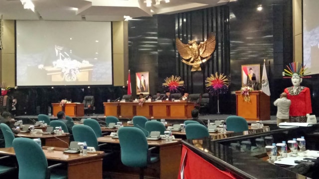 Rapat Paripurna DPRD DKI Jakarta untuk mendengar pidato Gubernur DKI atas perubahan APBD Tahun Anggaran 2018. (Foto: Nabilla Fatiara/kumparan)