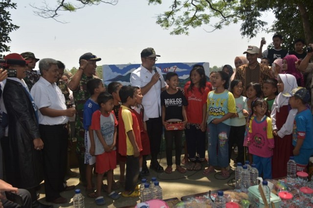 Pemprov Jabar Bentuk Pasukan Anak-anak Untuk Menjaga Sungai Citarum