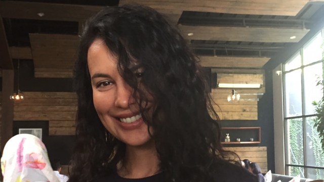 Sophia Latjuba ditemui usai jumpa pers 'Bawilamus' di kawasan Kemang, Jakarta Selatan. (Foto: Giovanni/kumparan)