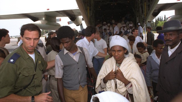 Evakuasi penduduk Yahudi Ethiopia di Israel pada 1991 (Foto: Wikimedia Commons)