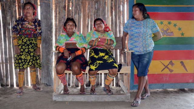 Penduduk wanita Pulau Guna Yala (Foto: Flickr/Mesoamérica Sin Hambre)