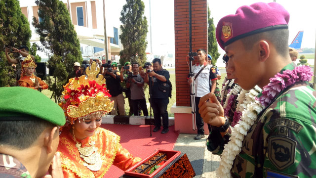 Penyambutan Pawai Bendera di Kota Palembang, Sabtu (29/9/2018). (Foto: Adhim Mugni M/kumparan)