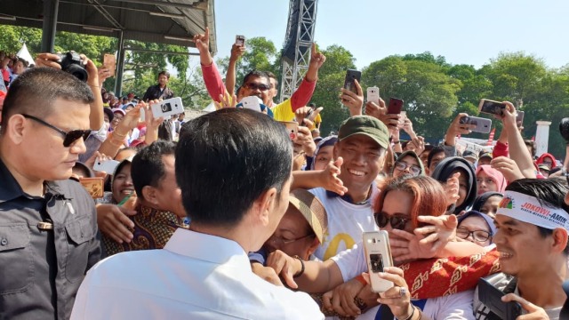 Jokowi di acara Berkabung dan Doa untuk Donggala, Minggu (30/9) di Sriwedari Solo. (Foto: Dok. Istimewa)