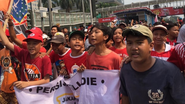Aksi The Jakmania untuk Haringga di Car Free Day, Jakarta (Foto: Moh. Fajri/kumparan)