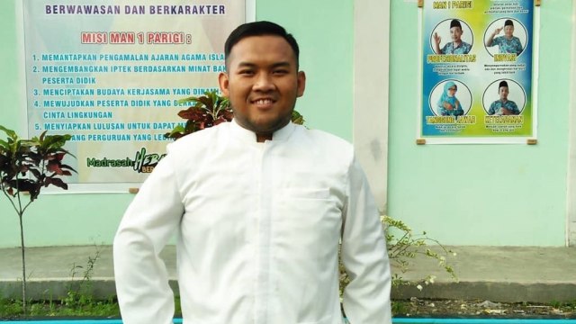 Agil Abul jurusan S1 Fakultas Ilmu Tarbiyah dan Keguruan di Institut Agama Islam Negeri Palu, meninggal saat sedang adzan Maghrib (Foto: Istimewa)