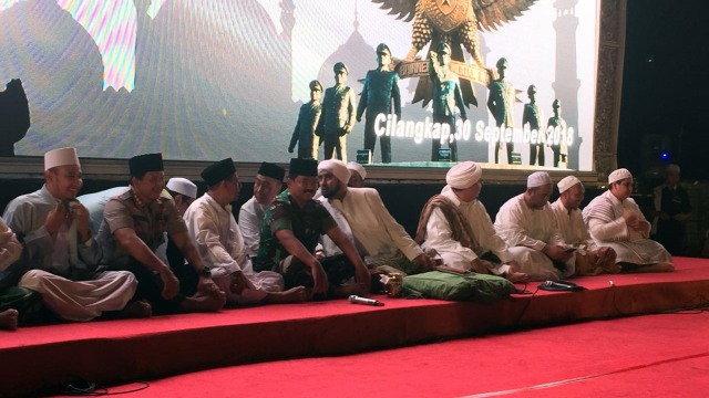 Panglima TNI hadir di Tabligh Akbar dan doa bersama di Mabes TNI Cilangkap, Jakarta Timur. (Foto: Raga iman/kumparan)