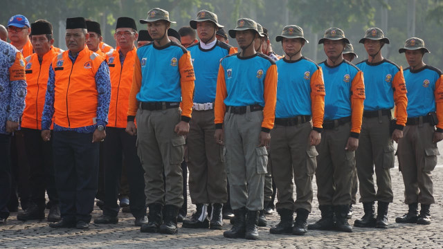 Tim Satgas Peduli Bencana Donggala - Palu di Silang Monas, Jakarta Pusat (1/10/2018). (Foto: Iqbal Firdaus/kumparan)