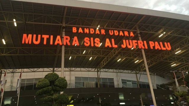 Bandara Mutiara Sis Al Jufri, Palu, Sulawesi Tengah (Foto: Facebook: UstadzAbdulSomad)