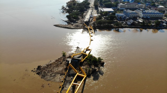 Gambar Tsunami Dan Penyebabnya JK Korban Gempa dan Tsunami Butuh Listrik dan Bahan Bakar 