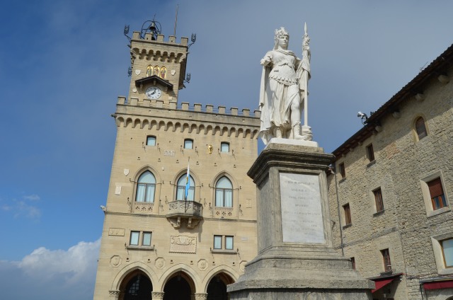 Salah satu patung di San Marino (Foto: Flickr/Pedro)