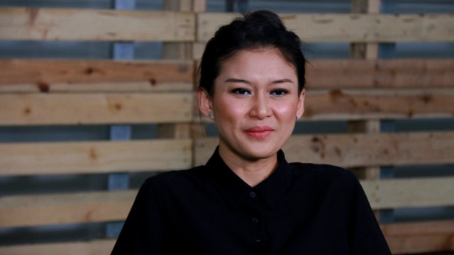 Menang Pemeran Pendukung Perempuan Terbaik di FFI 2021, Marissa Anita Menangis (1)