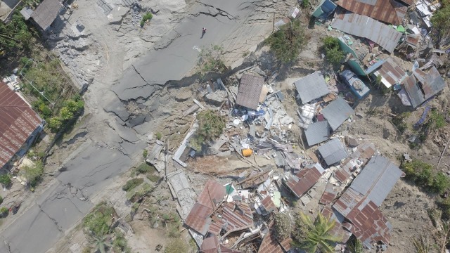 Suasana wilayah Balaroa yang hancur akibat gempa bumi, Palu, Sulawesi Tengah. (Foto: Jamal Ramadhan/kumparan)