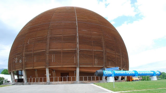 Globe of Science di CERN, Jenewa (Foto: Kevin Gessner fia Flickr)
