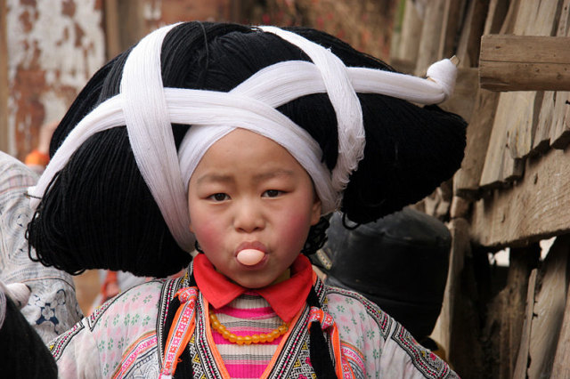 Wanita Suku Miao di China Foto: Wikimedia Commons