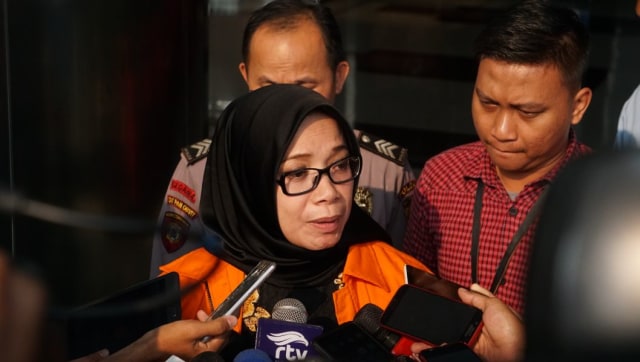 Anggota DPR Eni Maulani Saragih usai diperiksa KPK terkait kasus suap PLTU Riau, Kamis (4/10). (Foto: Nugroho Sejati/kumparan)