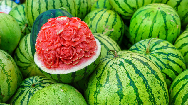 Fruit Carving di Buah Semangka (Foto: Pixabay)