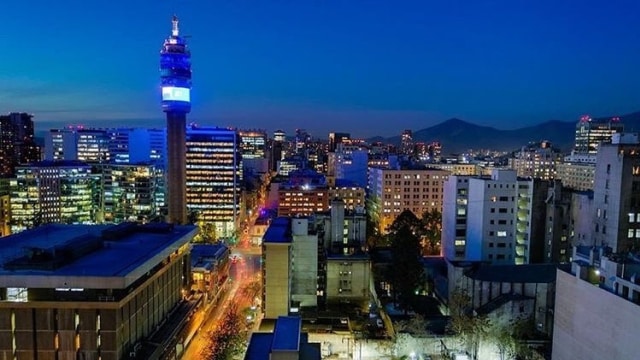 Illustrasi ibu kota Chile, Santiago. (Foto: Instagram/@ santiagodechile.cl)